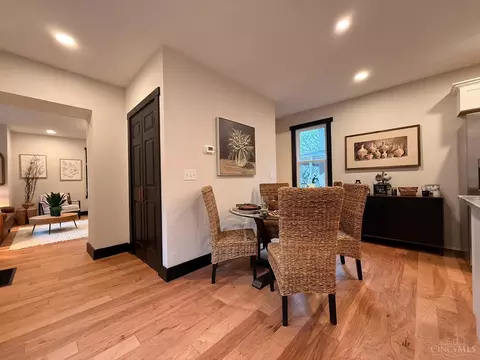 Dining - 6724 Windward St, Cincinnati, OH 45227 photo 1 of 3