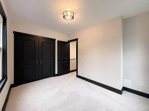 Bedroom - 6724 Windward St, Cincinnati, OH 45227 photo 8 of 14
