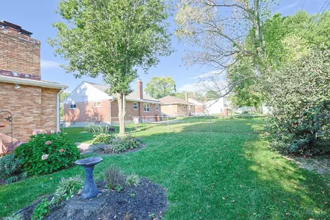 Exterior - 181 Ireland Ave, Greenhills, OH 45218 photo 10 of 13