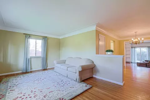 Living - 181 Ireland Ave, Greenhills, OH 45218 photo 1 of 9