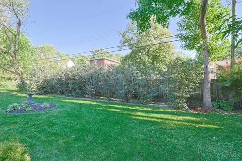 Exterior - 181 Ireland Ave, Greenhills, OH 45218 photo 6 of 13