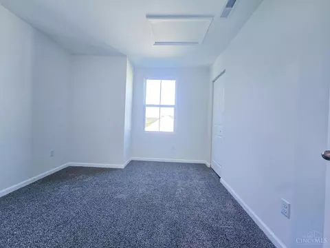 Bedroom - 4982 Sullivans Ridge Dr, Morrow, OH 45152 photo 5 of 7