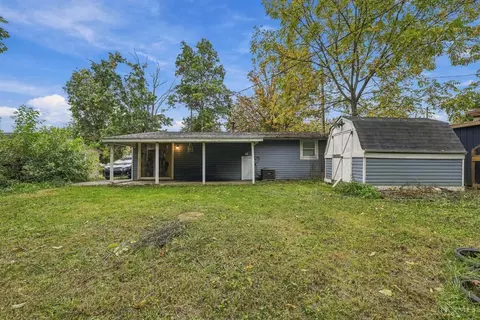Exterior - 177 Orchard Cir, Blanchester, OH 45107 photo 4 of 5