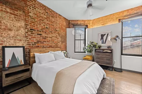 Bedroom - 1408 Elm St, Cincinnati, OH 45202 photo 1 of 2