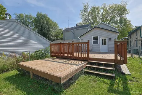 Exterior - 626 Ross Ave, Cincinnati, OH 45217 photo 6 of 7