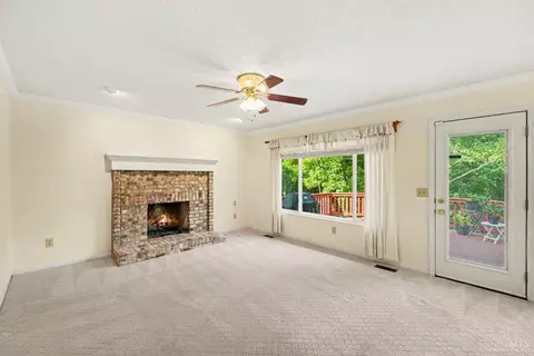 Living - 6421 Copperleaf Ln, Cincinnati, OH 45230 photo 4 of 5