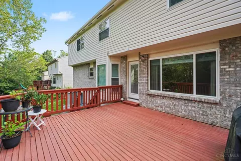 Exterior - 6421 Copperleaf Ln, Cincinnati, OH 45230 photo 4 of 7