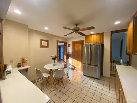 Kitchen - 4411 Schulte Dr, Cincinnati, OH 45205 photo 1 of 2