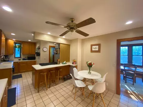 Kitchen - 4411 Schulte Dr, Cincinnati, OH 45205 photo 2 of 2