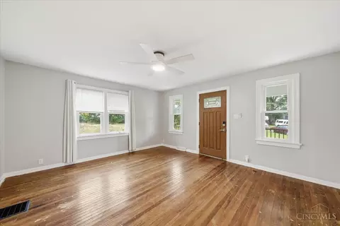 Living - 1237 Traction Rd, Batavia, OH 45103 photo 1 of 3