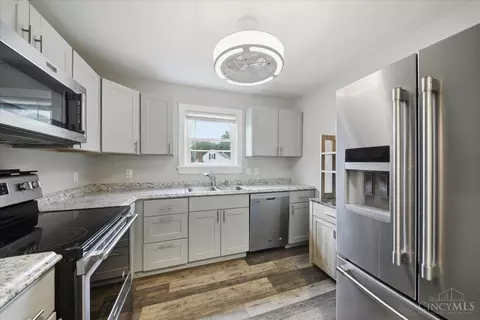 Kitchen - 1237 Traction Rd, Batavia, OH 45103 photo 1 of 2