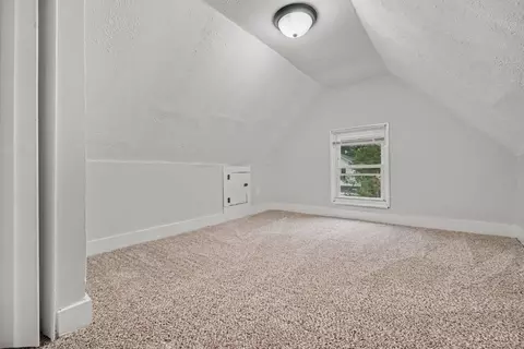 Bedroom - 3133 Harvard Ave, Cincinnati, OH 45207 photo 7 of 8
