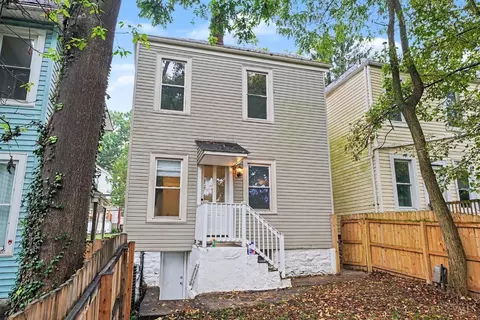 Exterior - 3133 Harvard Ave, Cincinnati, OH 45207 photo 7 of 10