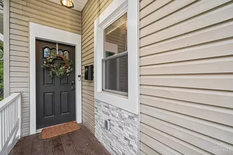 Exterior - 3133 Harvard Ave, Cincinnati, OH 45207 photo 3 of 10