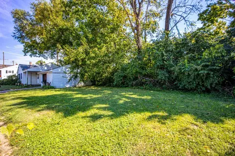 Exterior - 3992 Simpson Ave, Fairfax, OH 45227 photo 3 of 4