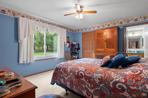 Bedroom - 1499 Cuba Rd, Wilmington, OH 45177 photo 4 of 5