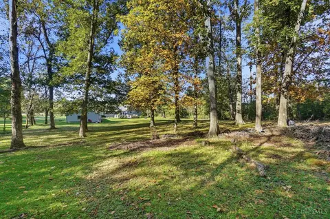 Exterior - 575 Reeder Rd, Blanchester, OH 45107 photo 13 of 17