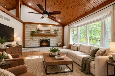 Living - 3304 Wagner Rd, Cincinnati, OH 45245 photo 1 of 11