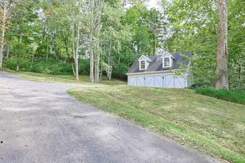 Exterior - 3304 Wagner Rd, Cincinnati, OH 45245 photo 13 of 16