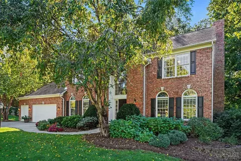 1211 Ridgewood Dr, Loveland, OH 45140