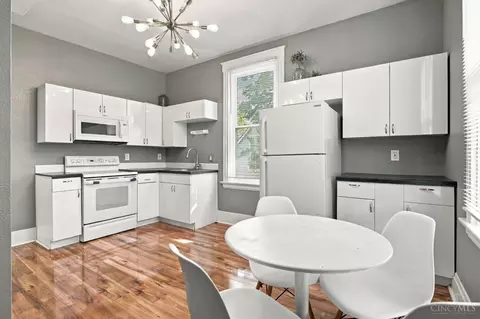 Kitchen - 6026 Hamilton Ave, Cincinnati, OH 45224 photo 1 of 2