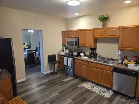 Kitchen - 1222 Sunset Ave, Cincinnati, OH 45205 photo 1 of 1