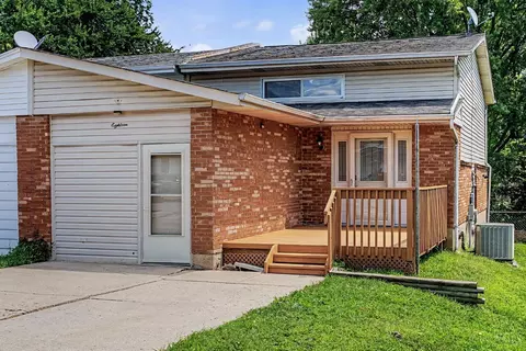 18 Highridge Ct, Franklin, OH 45005