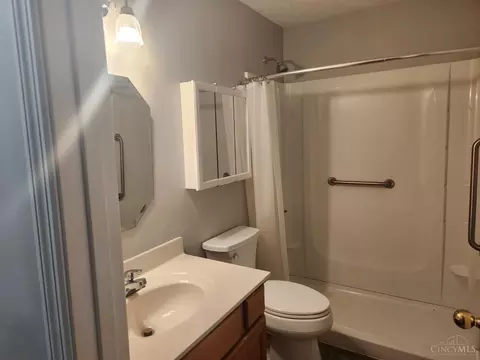 10490 West Rd, Harrison, OH 45030 photo 5