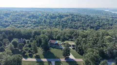 2113 Beech Cv, New Richmond, OH 45157