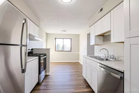 Kitchen - 3920 Mack Rd, Fairfield, OH 45014 photo 1 of 4
