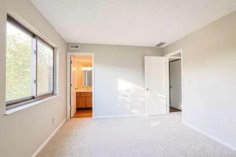 Bedroom - 3920 Mack Rd, Fairfield, OH 45014 photo 2 of 4