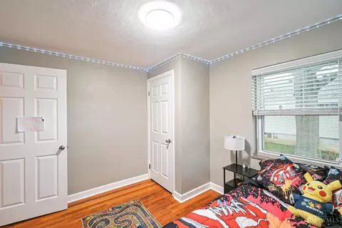 Bedroom - 3522 Eyrich Rd, Cincinnati, OH 45248 photo 2 of 5