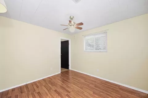 Bedroom - 4625 Eddy Dr, Cincinnati, OH 45244 photo 5 of 7