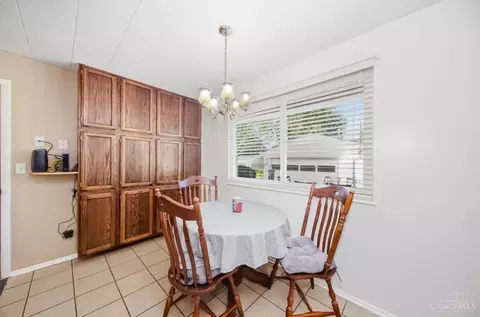 Dining - 4625 Eddy Dr, Cincinnati, OH 45244 photo 3 of 3