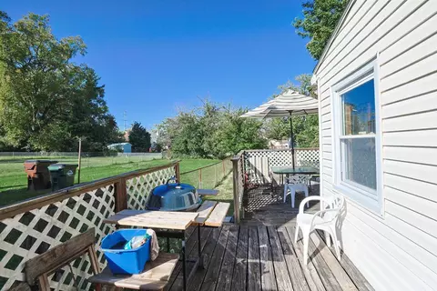 Exterior - 6431 Stover Ave, Golf Manor, OH 45237 photo 5 of 10