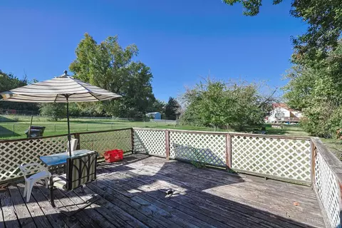 Exterior - 6431 Stover Ave, Golf Manor, OH 45237 photo 6 of 10