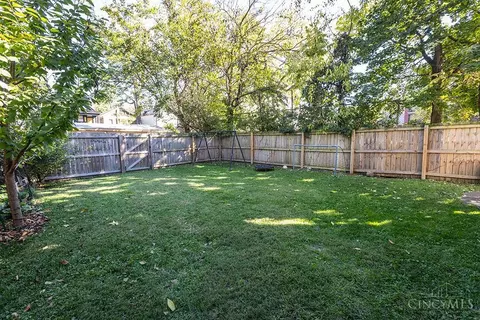 Exterior - 2518 May St, Cincinnati, OH 45206 photo 5 of 6