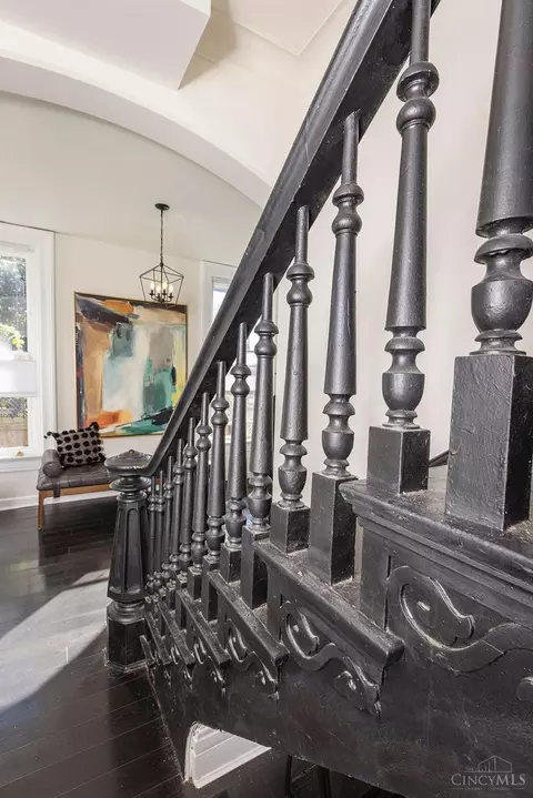 Entry Way - 2518 May St, Cincinnati, OH 45206 photo 3 of 4