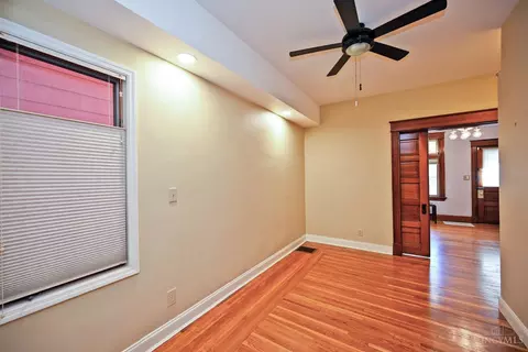 Living - 434 Ada St, Cincinnati, OH 45219 photo 3 of 7
