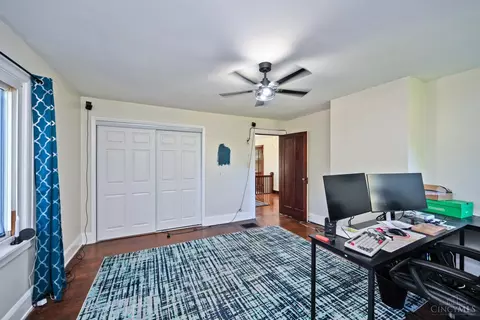 Bedroom - 6878 Beechmont Ave, Cincinnati, OH 45230 photo 4 of 4