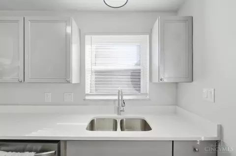 Kitchen - 9237 Orangewood Dr, Cincinnati, OH 45231 photo 3 of 3