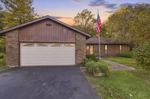 3145 Eric Ln, Hamilton, OH 45011