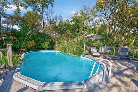 Exterior - 4229 Cannon Gate Dr, Cincinnati, OH 45245 photo 4 of 10