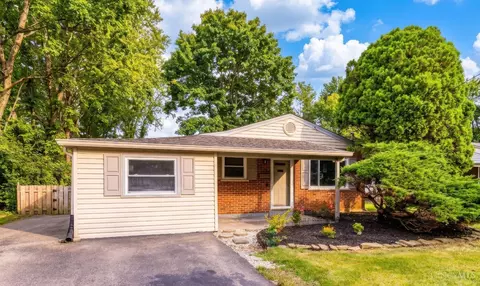 19 Miamiview Dr, Loveland, OH 45140