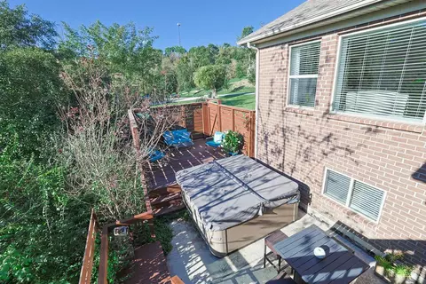 Exterior - 3325 Echo Point Ct, Hamilton, OH 45013 photo 11 of 14