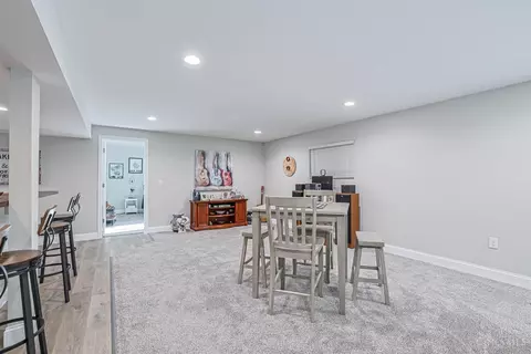 Dining - 3325 Echo Point Ct, Hamilton, OH 45013 photo 3 of 3