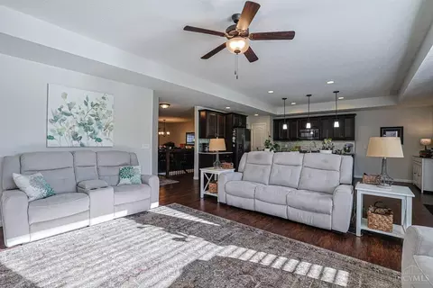Living - 3325 Echo Point Ct, Hamilton, OH 45013 photo 3 of 4