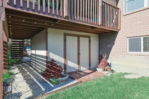 Exterior - 3325 Echo Point Ct, Hamilton, OH 45013 photo 12 of 14