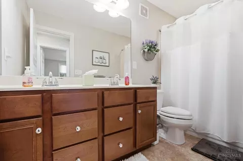 Bath - 5127 Oak Brook Dr, Cincinnati, OH 45244 photo 9 of 13