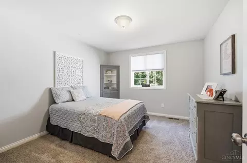 Bedroom - 5127 Oak Brook Dr, Cincinnati, OH 45244 photo 10 of 12